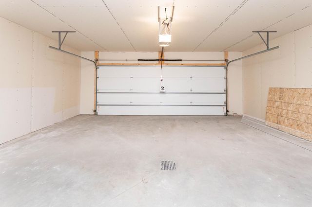 6267 87 Avenue S, Horace, ND 58047