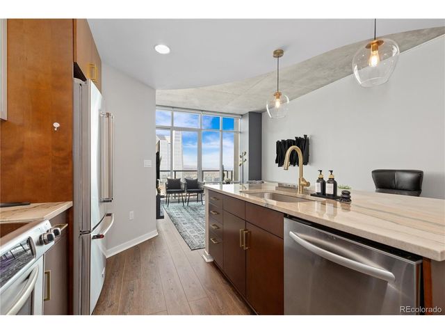 891 14th St 4206, Denver, CO 80202