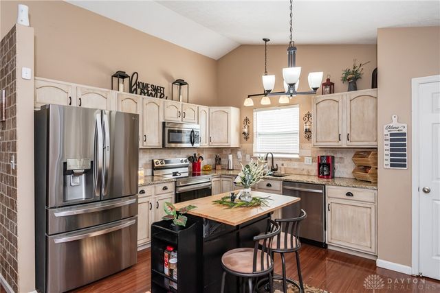 53 Hawkins Court, Germantown, OH 45327