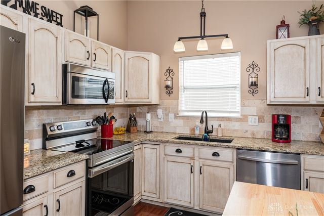 53 Hawkins Court, Germantown, OH 45327