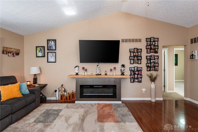 53 Hawkins Court, Germantown, OH 45327