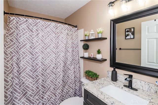 53 Hawkins Court, Germantown, OH 45327