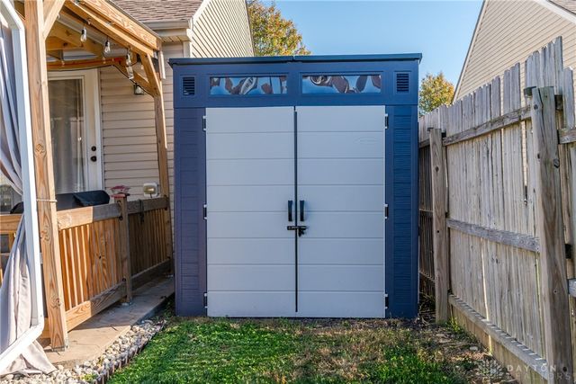 53 Hawkins Court, Germantown, OH 45327