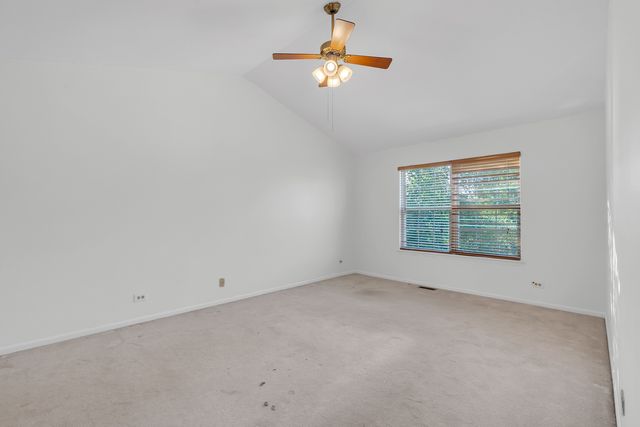2259 N Orchard Lane, Round Lake Beach, IL 60073