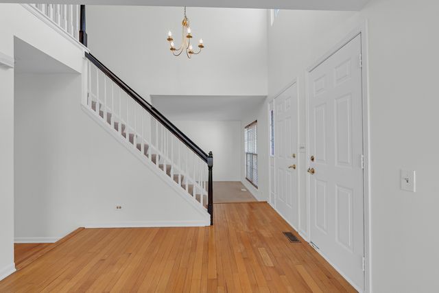 2259 N Orchard Lane, Round Lake Beach, IL 60073