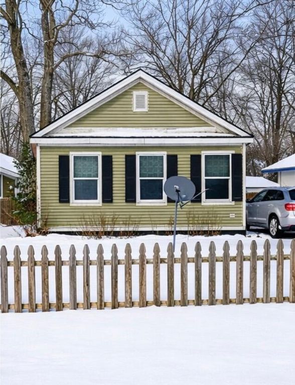 2228 9th Street, Muskegon, MI 49444