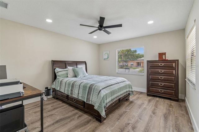 1915 W DEL WEBB BOULEVARD, Sun City Center, FL 33573