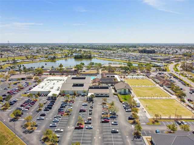 1915 W DEL WEBB BOULEVARD, Sun City Center, FL 33573
