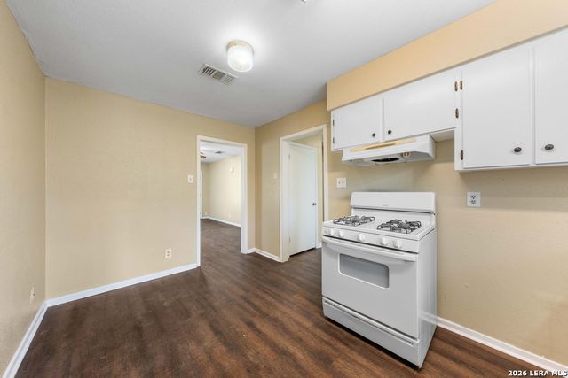 138 Dora Street, San Antonio, TX 78212