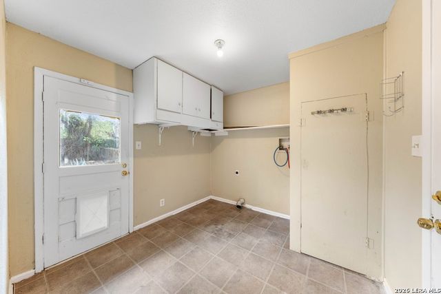 138 Dora Street, San Antonio, TX 78212