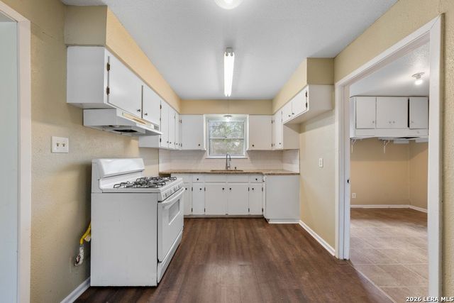 138 Dora Street, San Antonio, TX 78212