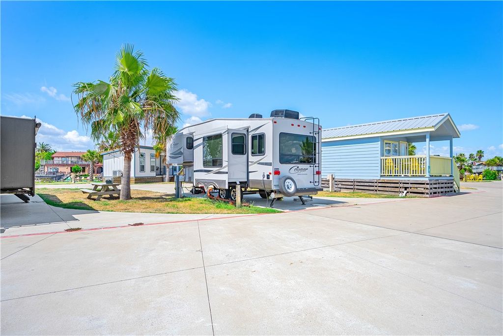 101 Caribbean Dr 62, Corpus Christi, TX 78418 — photo 5