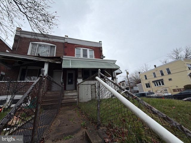 800 W 11TH ST, Chester, PA 19013