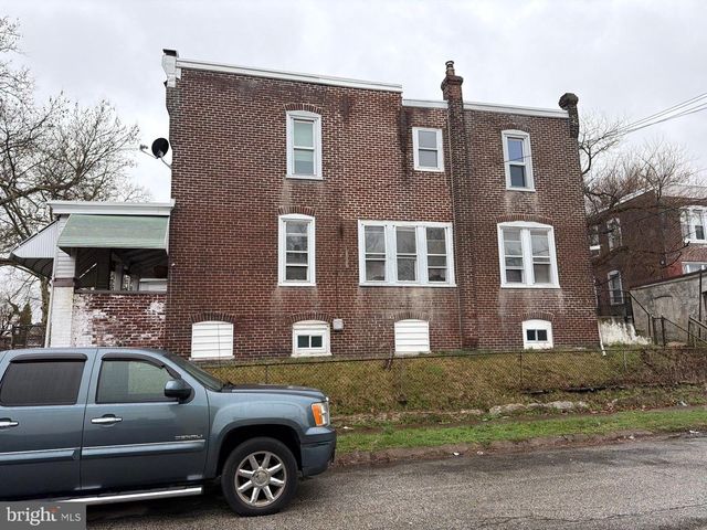 800 W 11TH ST, Chester, PA 19013