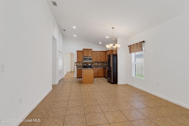 107 Carlisle Way, Sebastian, FL 32958