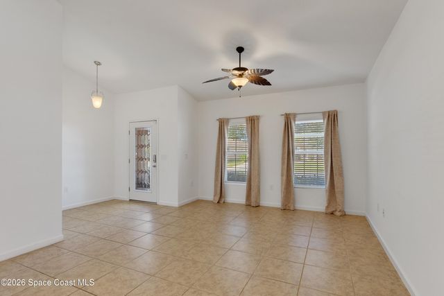 107 Carlisle Way, Sebastian, FL 32958