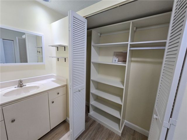 3939 Ocean Drive 604B, Vero Beach, FL 32963