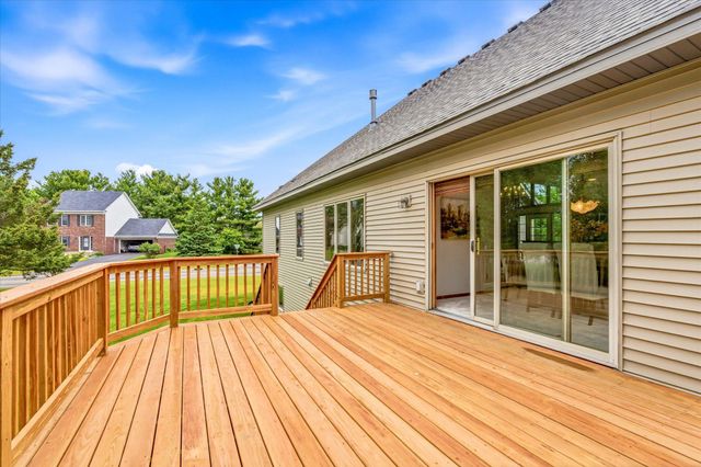 2204 White Pine Road, Hudson, WI 54016