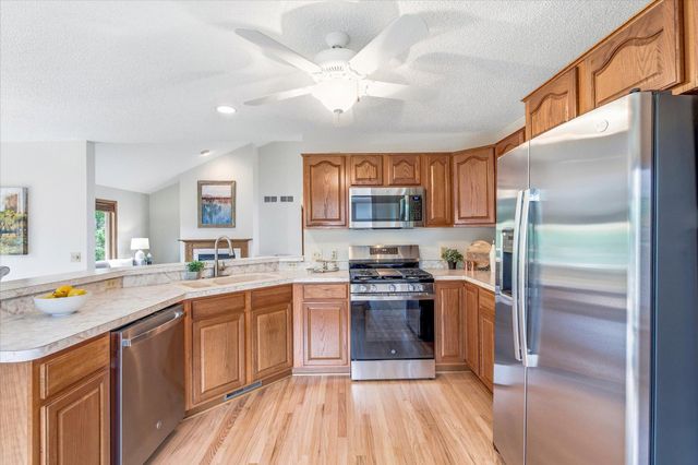2204 White Pine Road, Hudson, WI 54016