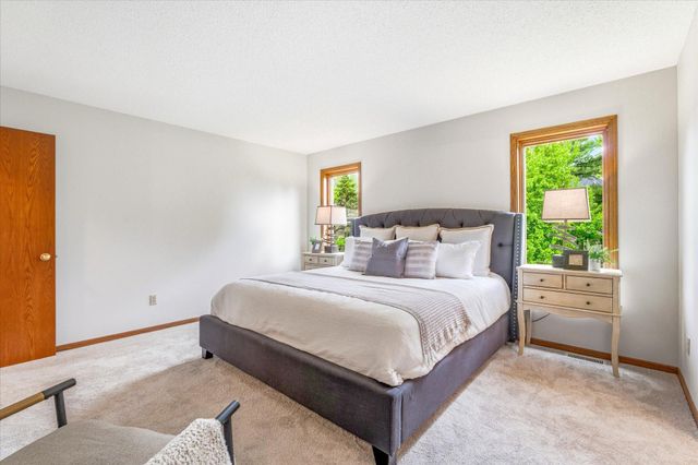 2204 White Pine Road, Hudson, WI 54016