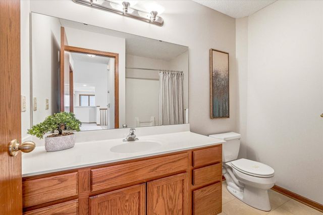 2204 White Pine Road, Hudson, WI 54016