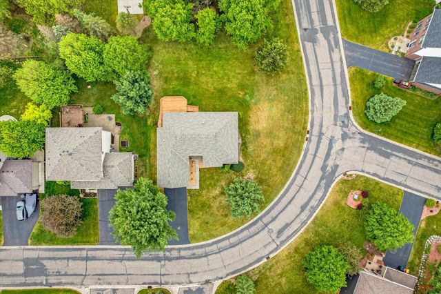 2204 White Pine Road, Hudson, WI 54016