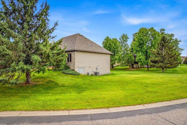 2204 White Pine Road, Hudson, WI 54016