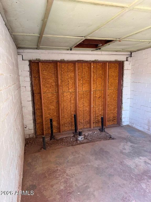 Image 19 of property listing at 1423 E CORONADO Road, Phoenix, AZ 85006