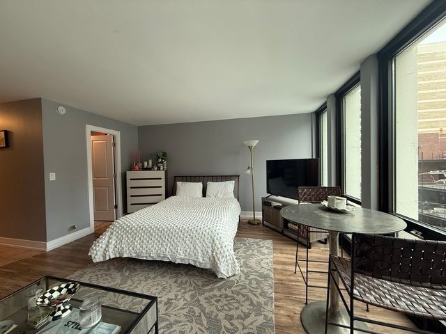 1 E SCOTT Street 505, Chicago, IL 60610