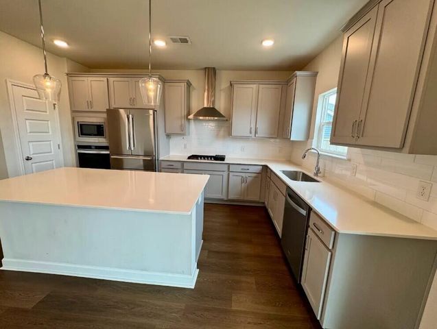 445 Navona, Summerville, SC 29486