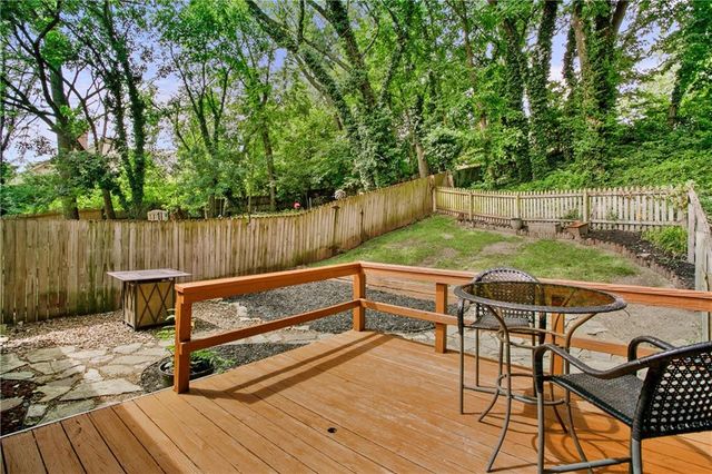 6337 W 50th Street, Mission, KS 66202