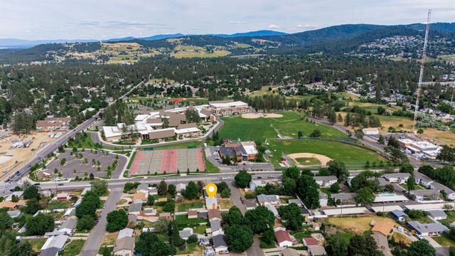 2811 E 39th Ave, Spokane, WA 99223