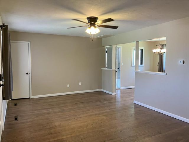 217 Byrd Drive, Midwest City, OK 73110