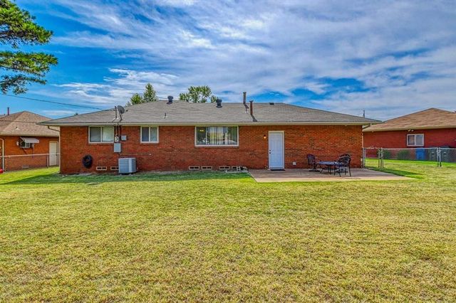 217 Byrd Drive, Midwest City, OK 73110