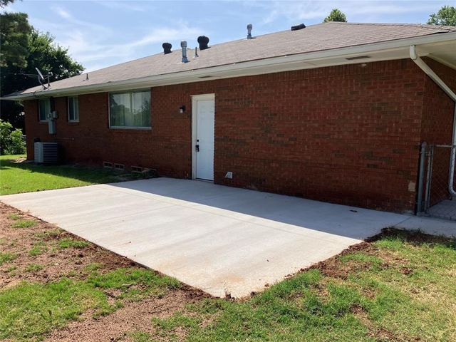 217 Byrd Drive, Midwest City, OK 73110
