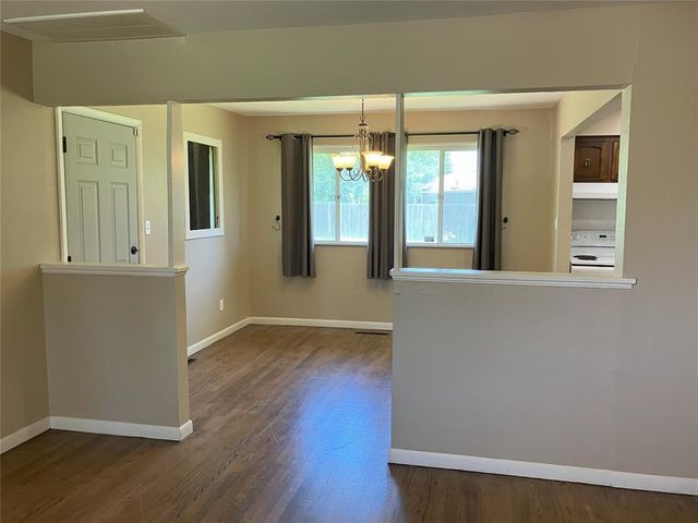 217 Byrd Drive, Midwest City, OK 73110