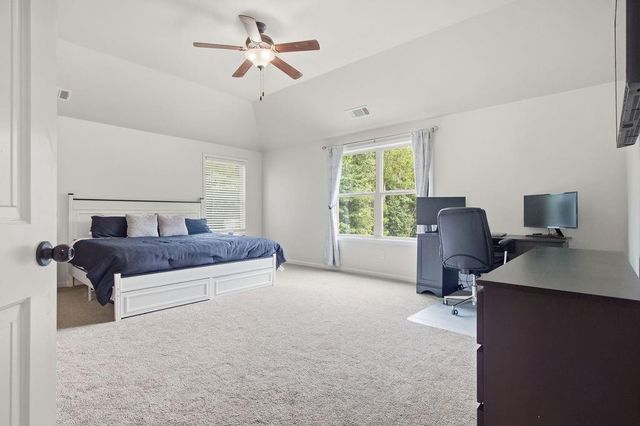 129 Waterford Drive, Jackson, GA 30233