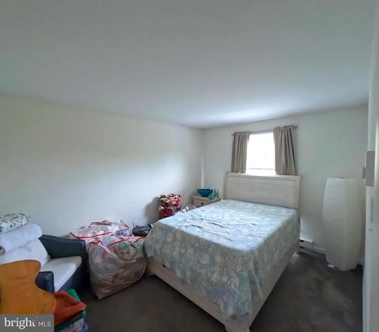 2496 JANE LN, Gilbertsville, PA 19525