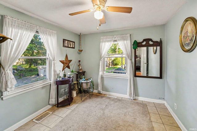 3701 Fellows Street, South Bend, IN 46614
