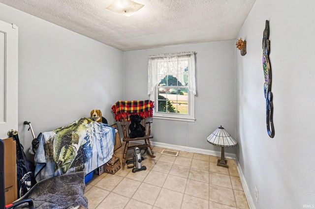 3701 Fellows Street, South Bend, IN 46614