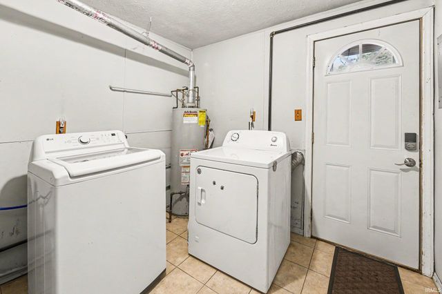 3701 Fellows Street, South Bend, IN 46614