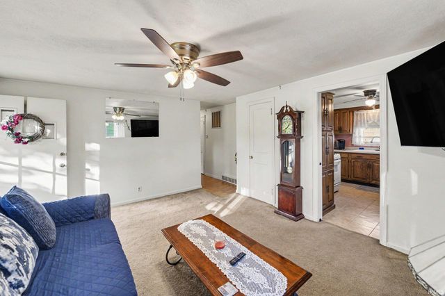 3701 Fellows Street, South Bend, IN 46614