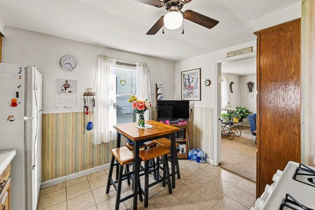 3701 Fellows Street, South Bend, IN 46614