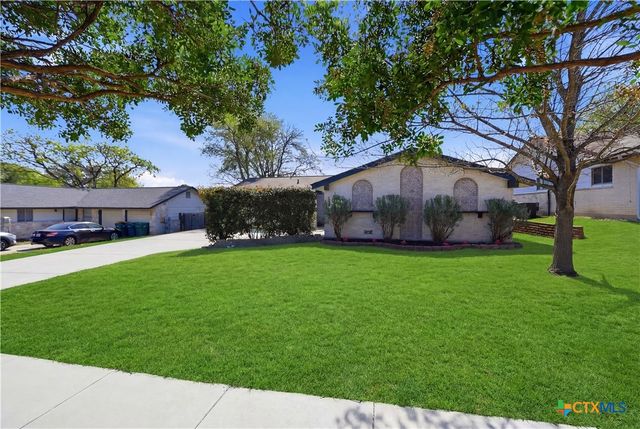 7522 Wishing Oaks Street, San Antonio, TX 78233