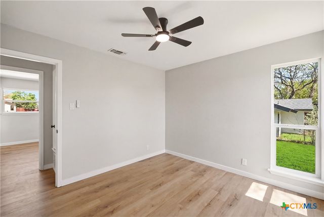 7522 Wishing Oaks Street, San Antonio, TX 78233