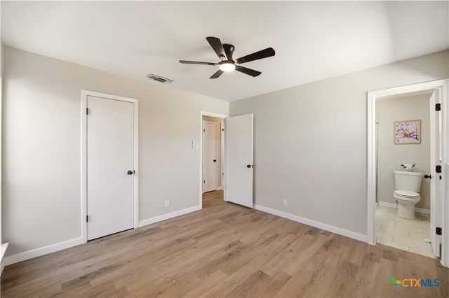 7522 Wishing Oaks Street, San Antonio, TX 78233