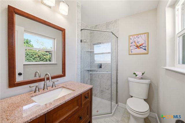 7522 Wishing Oaks Street, San Antonio, TX 78233