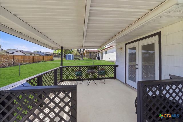 7522 Wishing Oaks Street, San Antonio, TX 78233