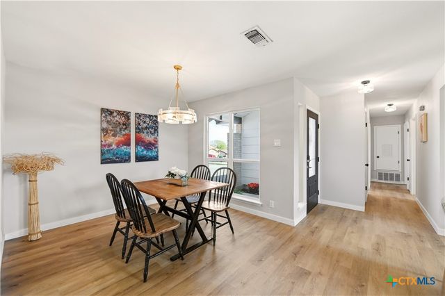 7522 Wishing Oaks Street, San Antonio, TX 78233