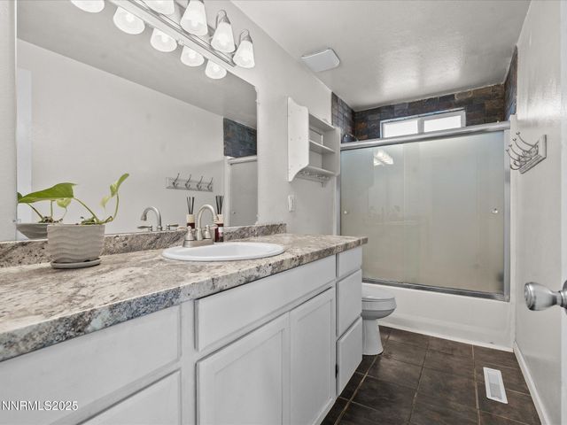 1235 Koontz Lane, Carson City, NV 89701